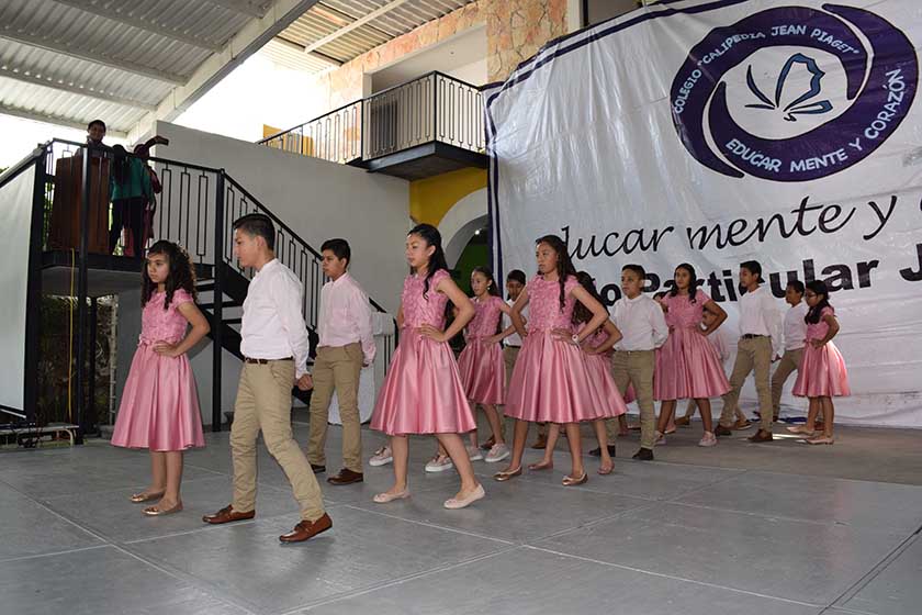 Clausura de curso escolar de la primaria del Colegio Jean Piaget